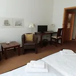 & Restaurant 