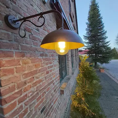 & Restaurant 