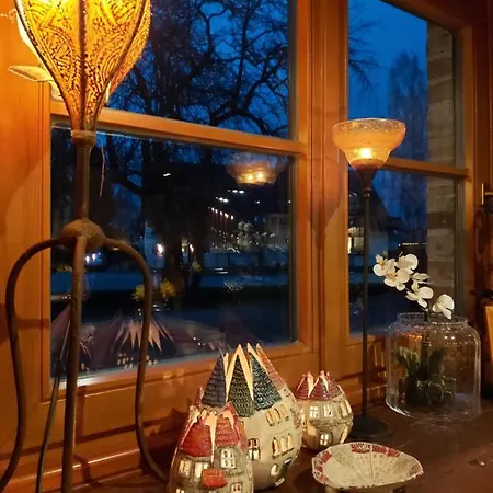 & Restaurant 