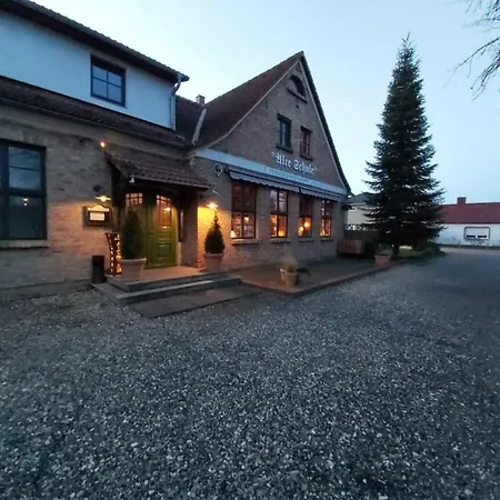 & Restaurant 