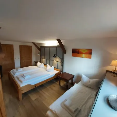 Guest house & Restaurant 