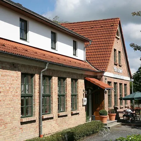 & Restaurant 