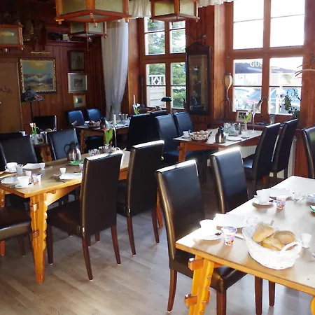 & Restaurant 
